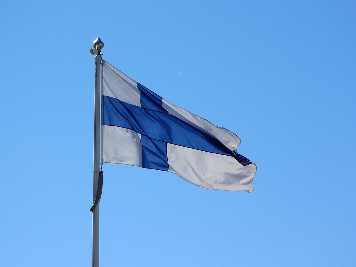 Финландия затваря цялата си граница с Русия заради миграцията