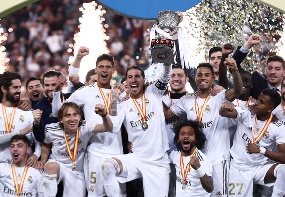 "Реал" (М) е новият носител на Суперкупата след победа над "Атлетико" с дузпи