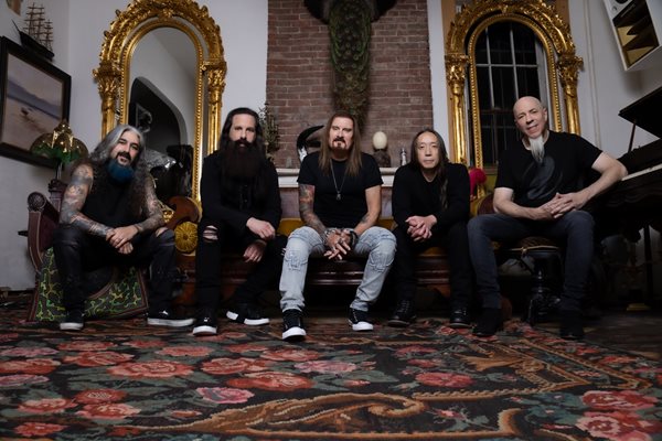 Dream Theater забиват в Пловдив за 40 г. на сцена