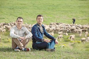 Млади фермери с амбиция да върнат на 
БГ-трапезата продуктите от овче мляко