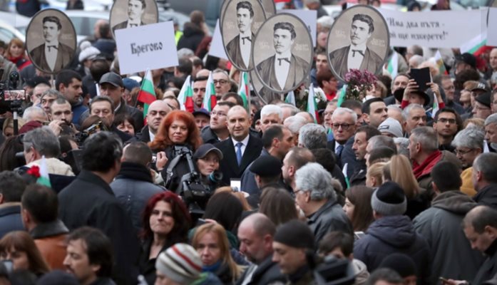 Гражданско шествие под надслов "Пътят на безсмъртието" в памет на Апостола на свободата Васил Левски.

