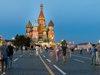 В Русия се провеждат траурни протести в памет на жертвите в Кемерово
