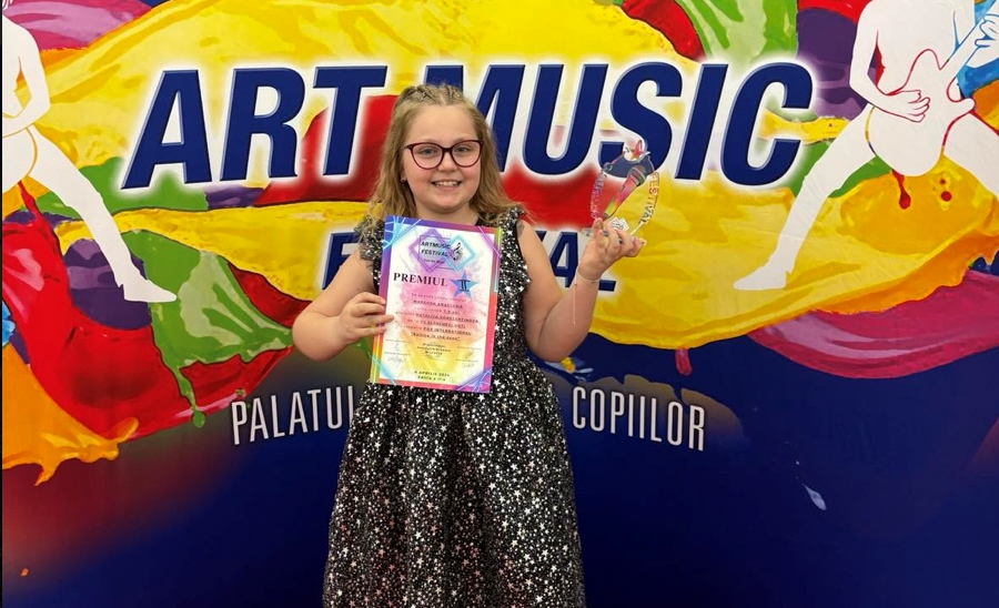 8-годишната русенка Анастасия Маркова с отличиe от международен музикален конкурс