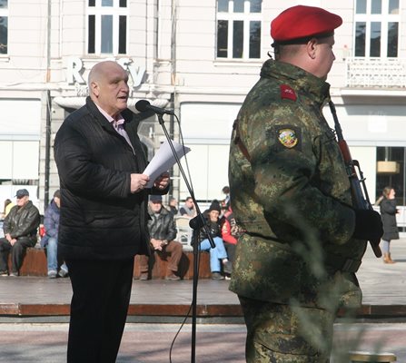 Историкът Людмил Спасов изнесе слово за Стамболов.