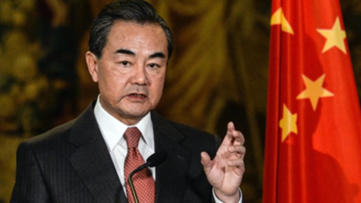 Външният министър на Китай Ван И