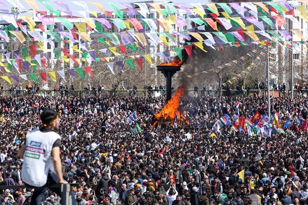 186 задържани след сблъсъците по време на честването на кюрдската Нова година в Турция