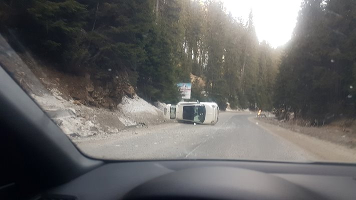 Заледени пътни участъци в Добричко стават причина за катастрофи. СНИМКА: АРХИВ