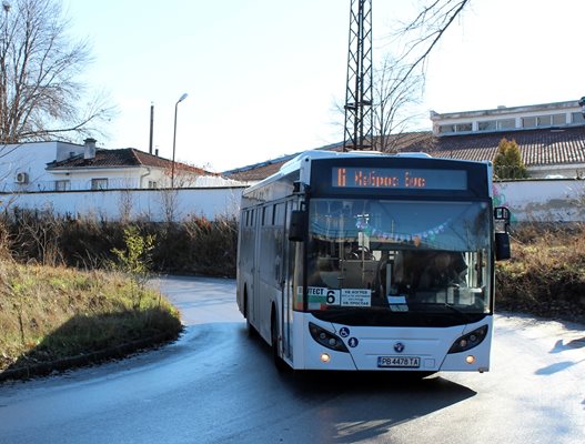 Маршрутът на градските автобуси от "Прослав" към Пловдив се променя.