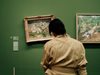 Вижте защо виенски музей окачи картините си накриво (Видео, снимки)
