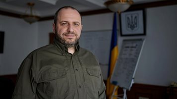 Украинският министър на отбраната поиска от НАТО още системи за противовъздушна отбрана