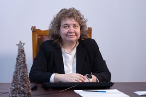 Киселова подкрепя развитието на ядрената енергетика у нас