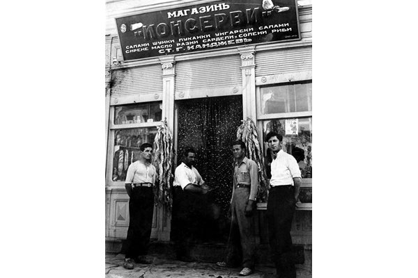 Столичен магазин, снабдяван с колбаси от Дончо Майсторски