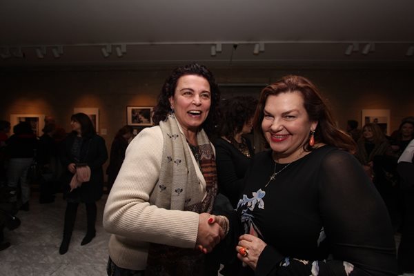 Бизнес дамата Ирина Дилкова (вдясно) и Анна-Мария Гюзелева