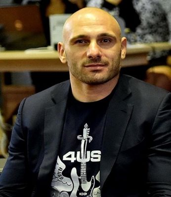 Председателят на ММА-федерацията Станислав Недков - Стъки 