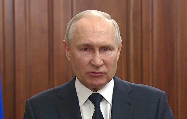 Путин: Случилото се на Кримския мост е терористичен акт