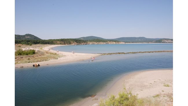 Ot Nos Emine Do Rezovo Divi Plazhove Luksozni Kurorti I Drevna Istoriya 24chasa Bg