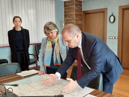 Гроздан Караджов обсъди развитието на инфраструктурата с еврокомисаря Елиза Ферейра