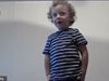 Вижте как 2-годишно момченце пее химна на България (Видео)