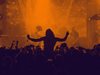 На британски метъл фестивал експериментират дали ще се заразят хора без маски