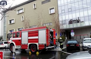 В Несебър гасиха наужким Артиума. Кметът: Службите са подготвени да защитят гражданите