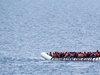 Задържаха 57 мигранти, опитали да стигнат с лодка от Турция до остров Лесбос