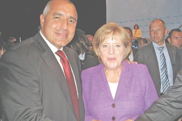 Бойко Борисов и Ангела Меркел на конгреса на ХСС в Нюрнберг.
СНИМКА: “24 ЧАСА”

