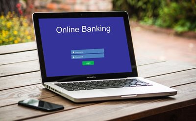 Финансовите институции: повече онлайн и по-сигурни