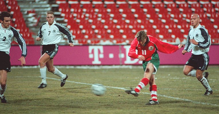 Бадема вкарва победния гол срещу Германия в контролата на младежкия национален отбор на 27 февруари 2001 г. България бие с 1:0 на "Българска армия".