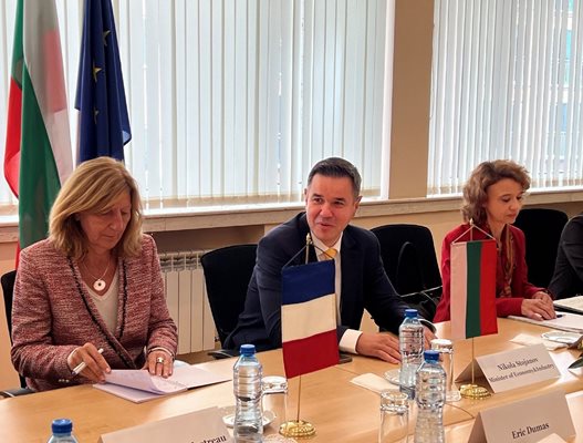 Министърът на икономиката Никола Стоянов проведе среща с представители на френския бизнес у нас.