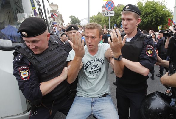 Алексей Навални  СНИМКИ: Ройтерс
