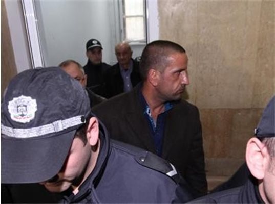 Георги Харизанов в съда