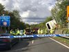 Автобус се обърна край Лондон, десетки са пострадали, сред които и деца