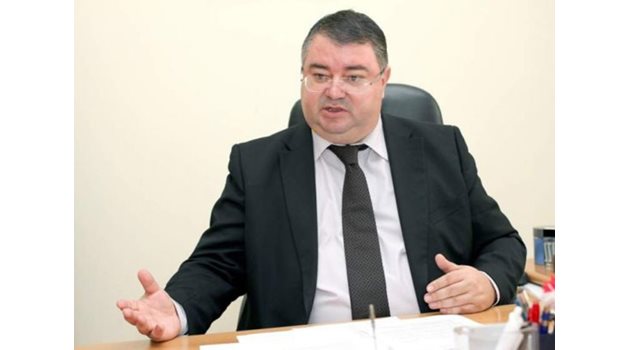Ивайло Иванов е единственият кандидат за управител на Националния осигурителен институт.