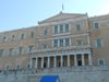 50 чужденци спят трета вечер на площад Виктория в Атина