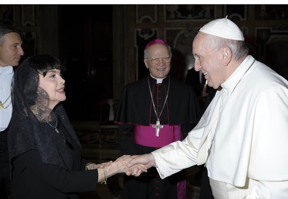 Среща при папа Франциск.