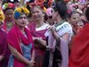 Стотици се преобразяват във Фрида Кало за нов рекорд (Видео)
