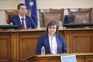 Нинова: Мотивите за вота на недоверие са шизофренични