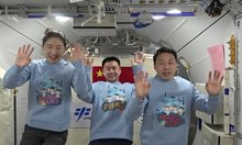 Екипажът на „Шънджоу-14“ ще се завърне скоро на Земята. Тримата тайконавти излетяха за изграждането на космическа станция