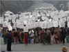 250 души са пострадали при протести в Индия