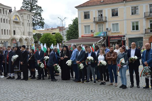121 години от гибелта на патрона на града отбеляза днес обществеността на Гоце Делчев.