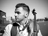 Български цигулар, покорил "Америка търси талант", с първи концерт на родна земя утре (Видео)
