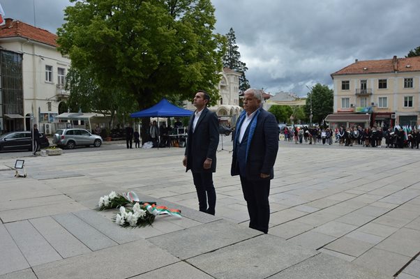 121 години от гибелта на патрона на града отбеляза днес обществеността на Гоце Делчев