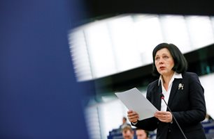 Полша и Унгария без глас в ЕС, щом не спазват закона