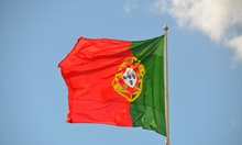 Португалците гласуват днес на оспорвани парламентарни избори