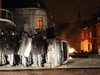 1031 подпалени коли във Франция, бият полицаи (Обзор, видео)
