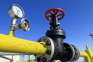 КЕВР утвърди 4,6% по-евтин газ за октомври