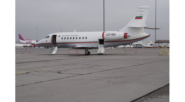 Християн Пендиков  бе докаран вчера от Охрид за лечение в България с правителствения самолет "Фалкон".
Снимка: Архив
