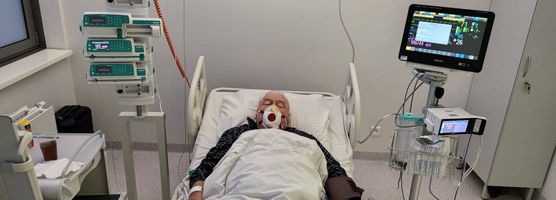 Лех Валенса сподели във фейсбук профила си снимка от болничното легло СНИМКА: Фейсбук/Lech Wałęsa
