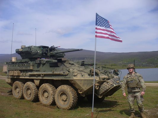 Бойна машина "Страйкър" на американската армия, участник в учението на полигона "Ново село".