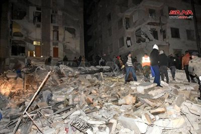 Разрушителното земетресение в Турция СНИМКА: Агенция Сана